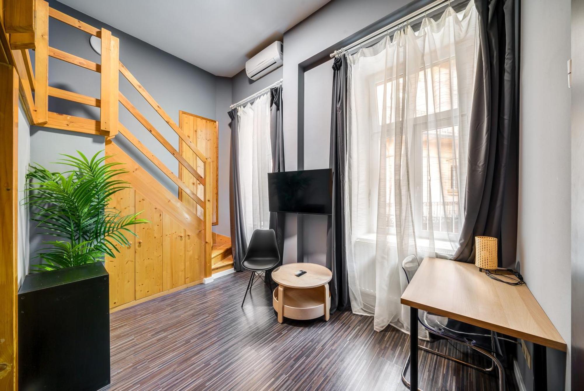 Oktogon Four Residence Budapest Luaran gambar